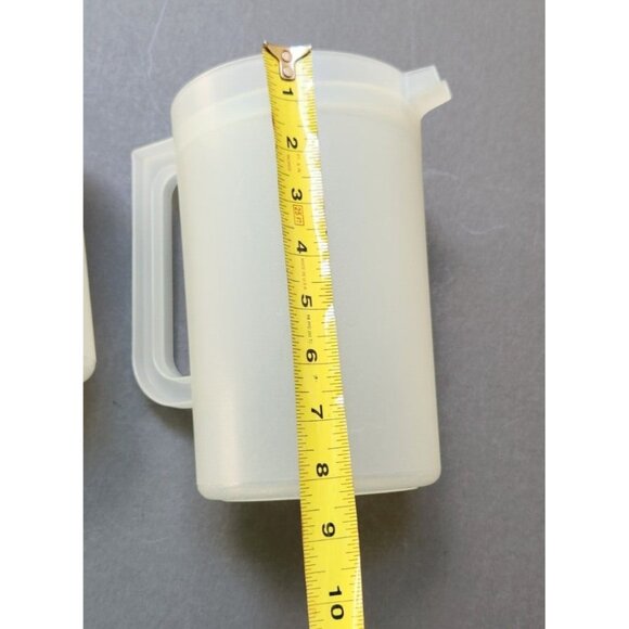 (2) Vintage TUPPERWARE Pitchers #1575 & #1676 Frosted w/ Push Button Tops - Picture 6 of 11